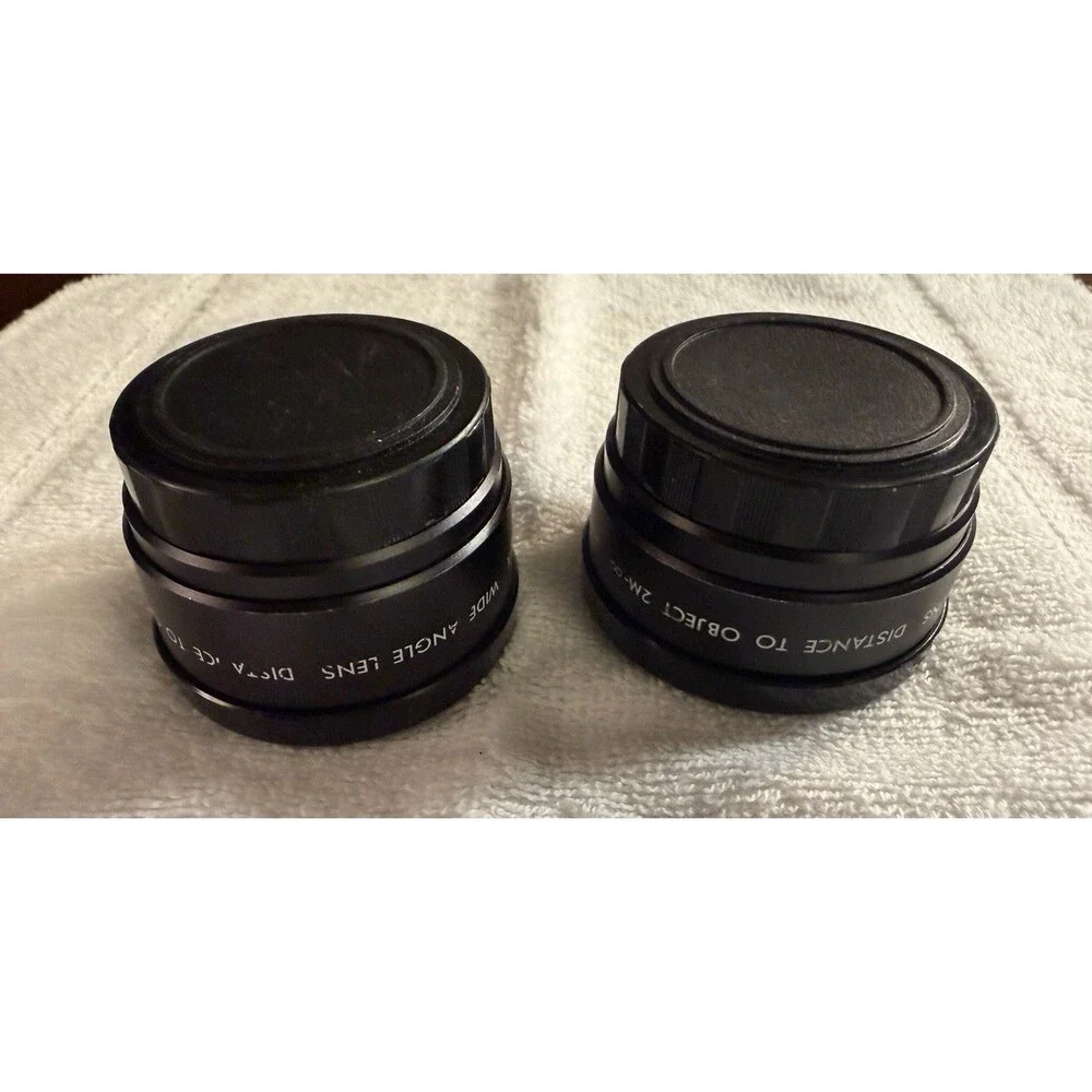 Vintage Sakar Aux Wide Angle Conversion Lens 0.5x 52mm Screw Mount Made in Japan